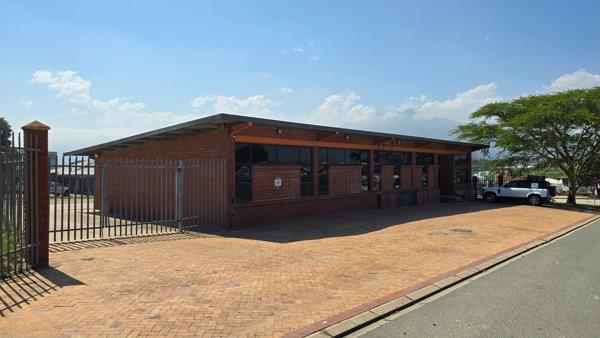 332 m² Industrial space