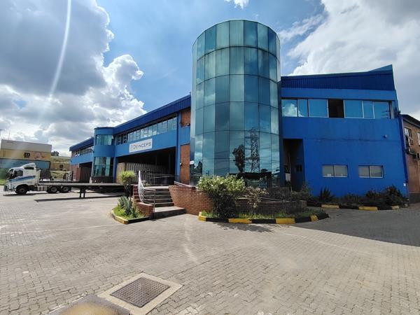 10 000  m² Industrial space