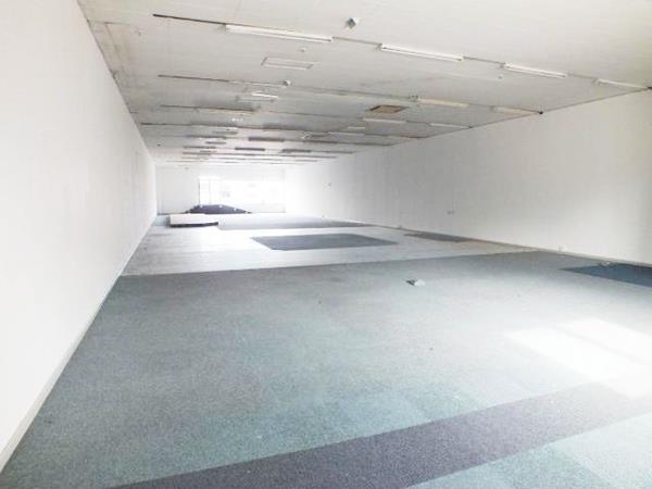 629 m² Commercial space