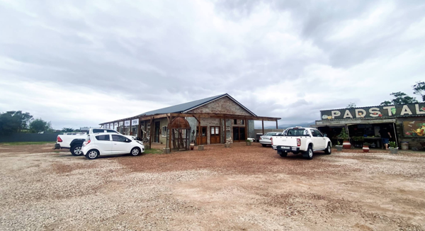 300 m² Commercial space