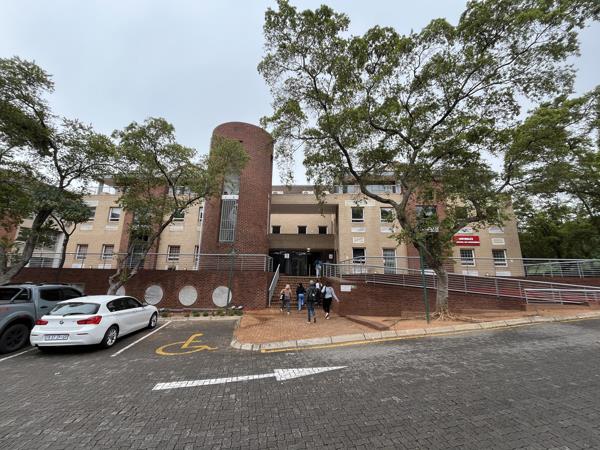 336.6 m² Commercial space