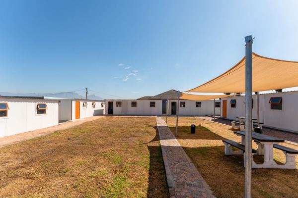 830 m² Land