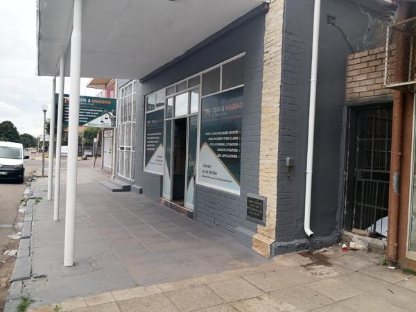 573 m² Commercial space