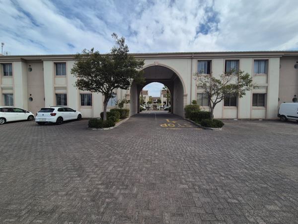 100 m² Commercial space