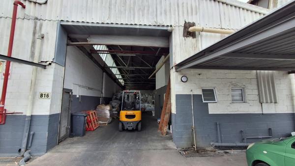 316 m² Industrial space