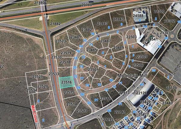 2 412 m² Land