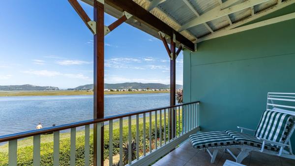 4 Bedroom Townhouse