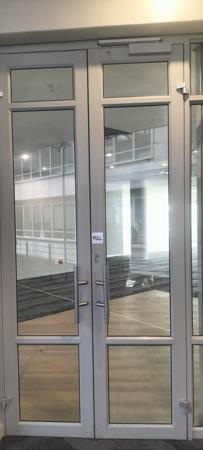 834 m² Commercial space