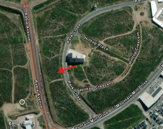 2 412 m² Land