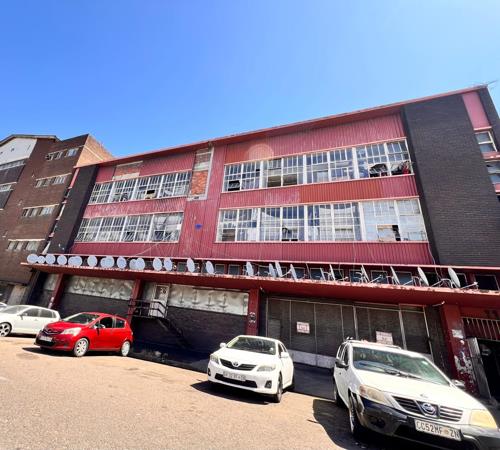 2 297 m² Commercial space