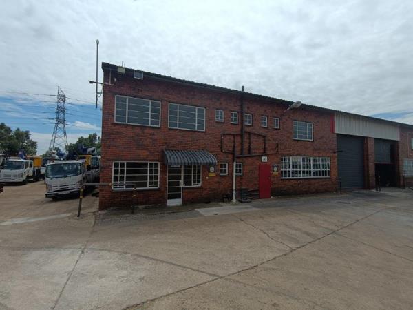 710 m² Industrial space