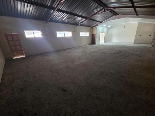 190 m² Retail Space