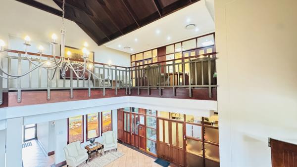 309 m² Office Space