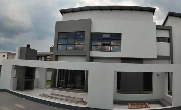 5 Bedroom House