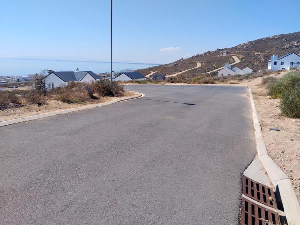 493 m² Land