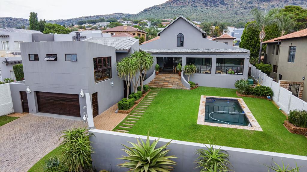 4 Bedroom House