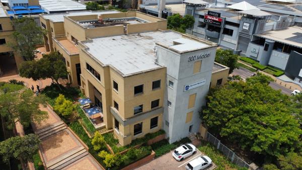 122 m² Commercial space