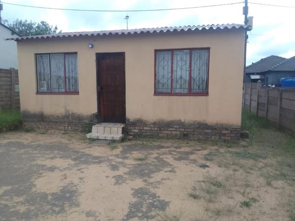 2 Bedroom House