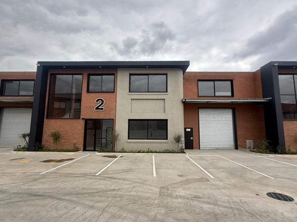 1 050 m² Industrial space