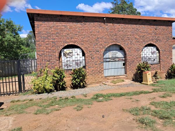 2 Bedroom House