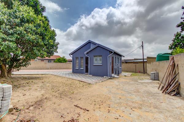2 Bedroom House