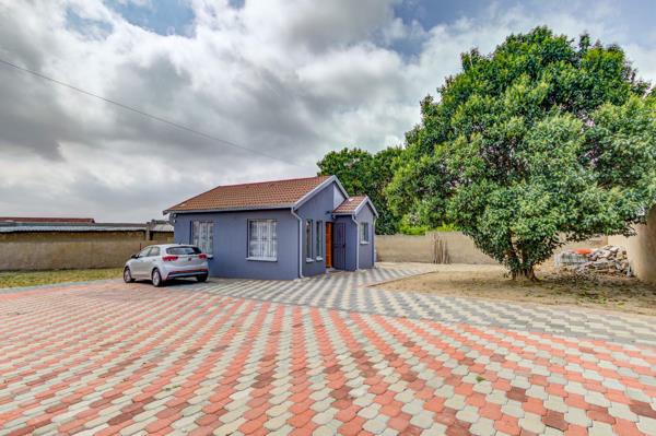 2 Bedroom House