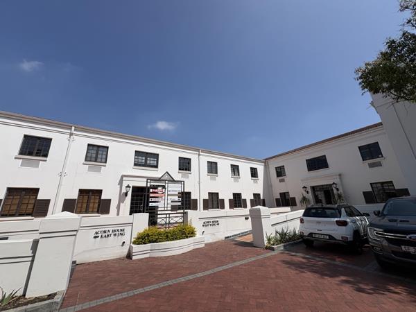 308  m² Commercial space