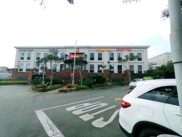1 489 m² Commercial space