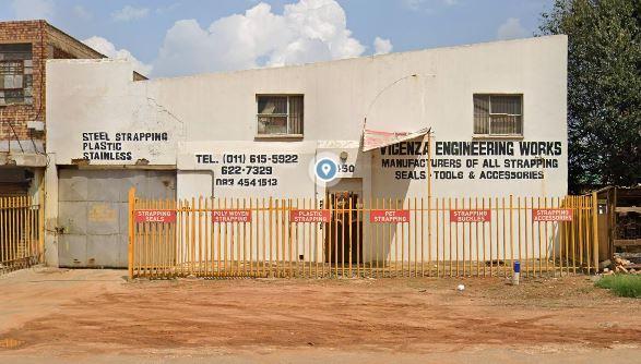 856 m² Retail Space