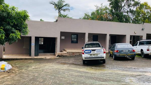 549 m² Commercial space
