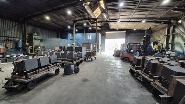 1 200  m² Industrial space