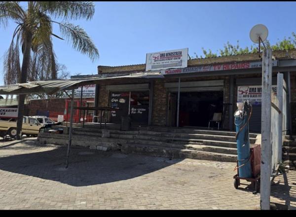 2 200 m² Commercial space