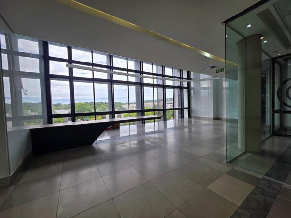 959 m² Office Space