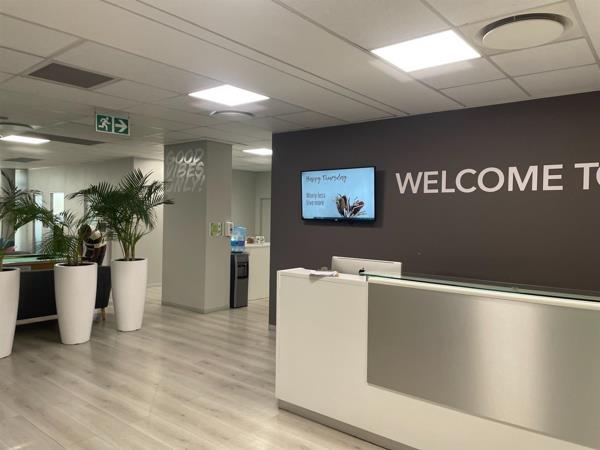 674 m² Office Space