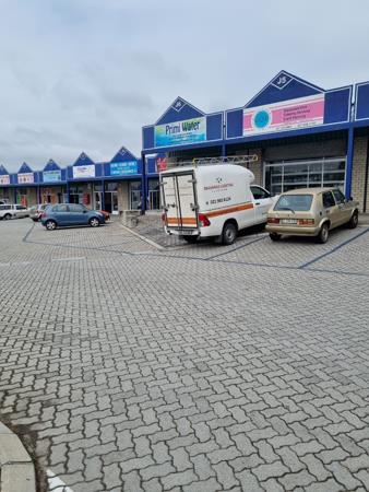 182 m² Retail Space