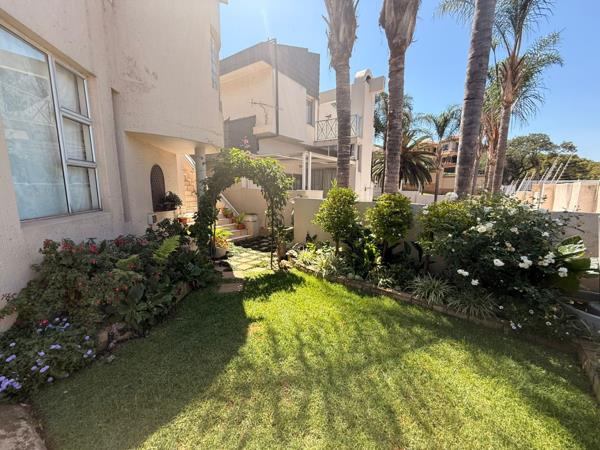 4 Bedroom Townhouse