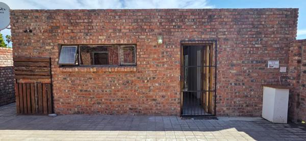 1 Bedroom Garden Cottage