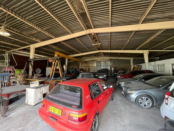 3 000 m² Industrial space