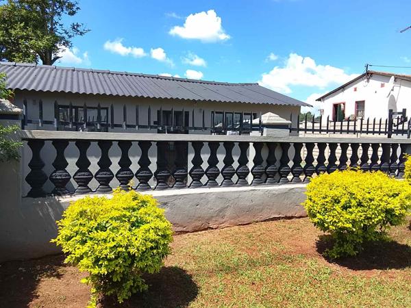 2 Bedroom House