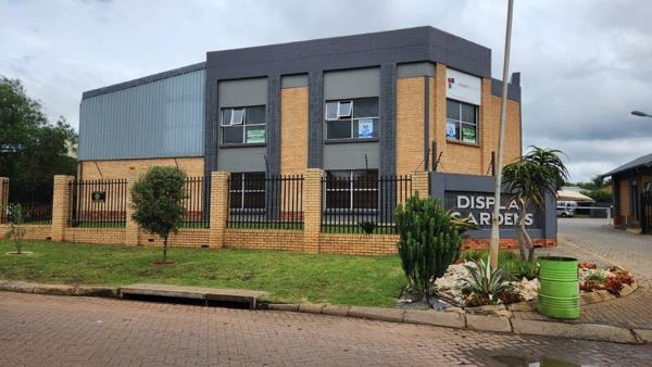 448 m² Commercial space