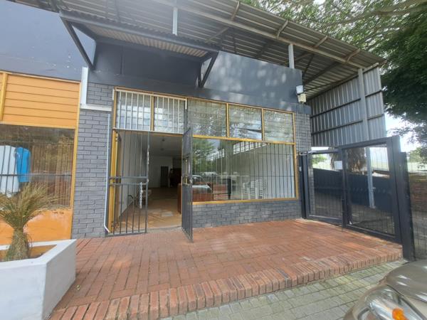 87.8  m² Commercial space