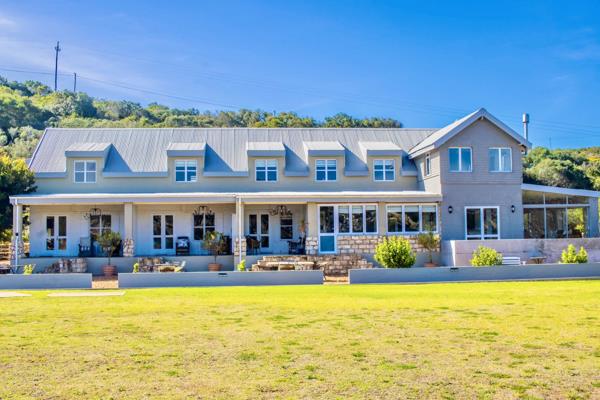 6 Bedroom House