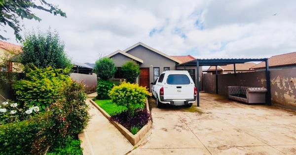2 Bedroom House