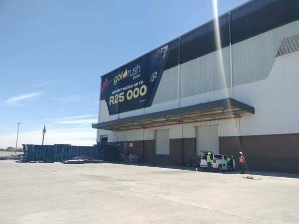 8 124 m² Commercial space