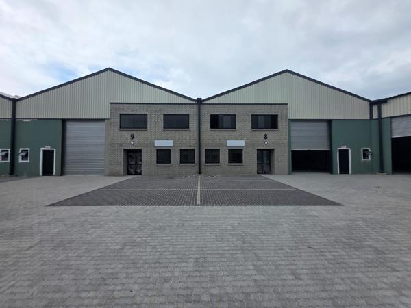 706 m² Industrial space