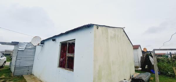 2 Bedroom House