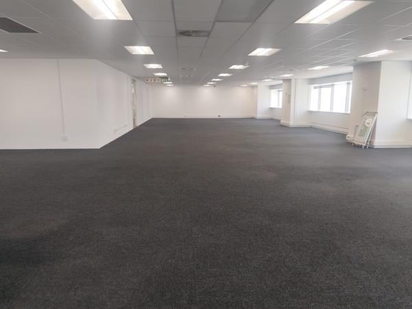 450 m² Office Space