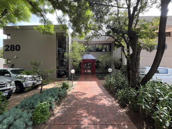 233 m² Commercial space