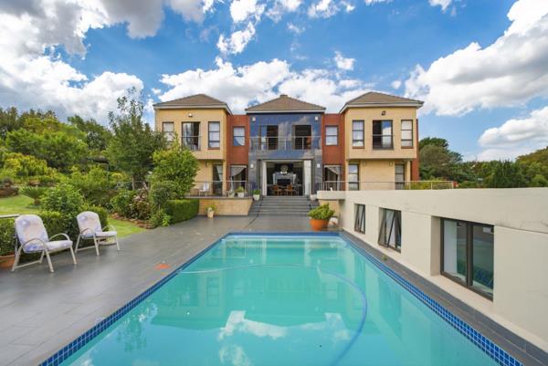 6 Bedroom House