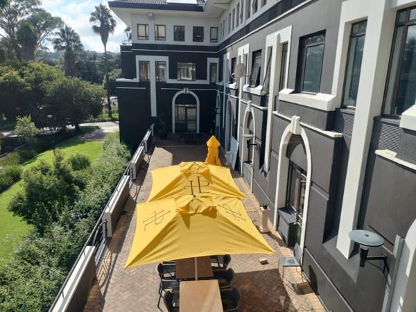 389.2 m² Commercial space